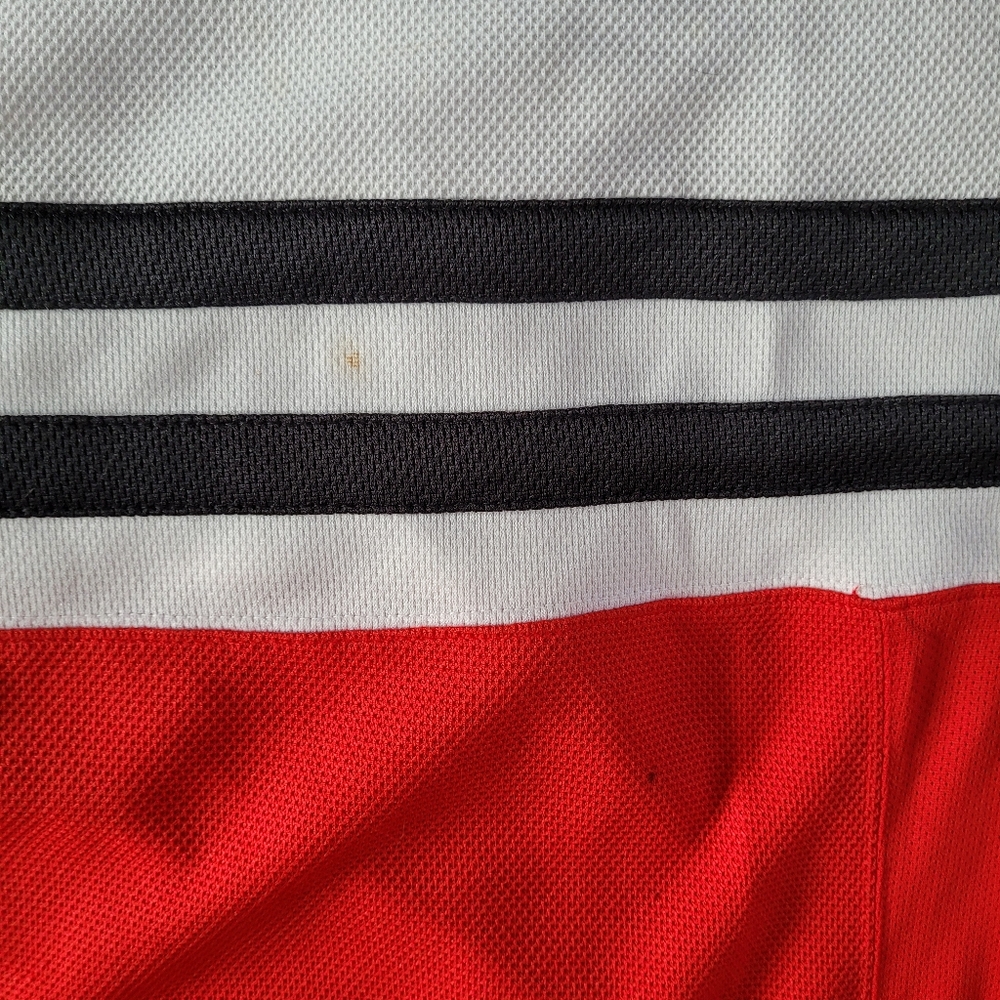 Chicago Black hawks jersey and Stanley cup hat. - Picture 12 of 14